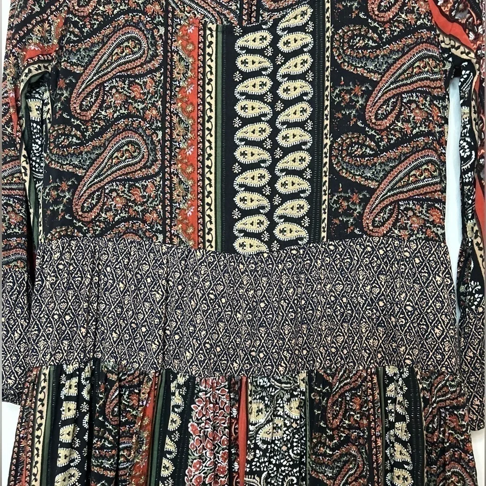 Easel Boho Dress Multi Paisley Print Bell Sleeves Size Small